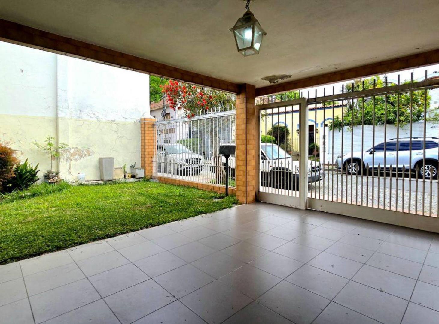 Foto de Venta CASA Versalles 4 amb Garage – Patio – Jardín, imagen 3
