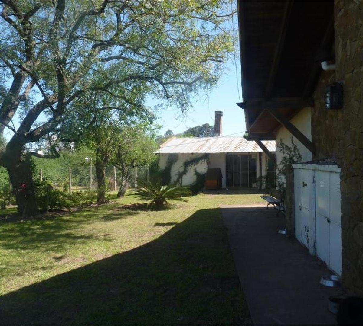 Hermosa Casa en Zona San Carlos 3