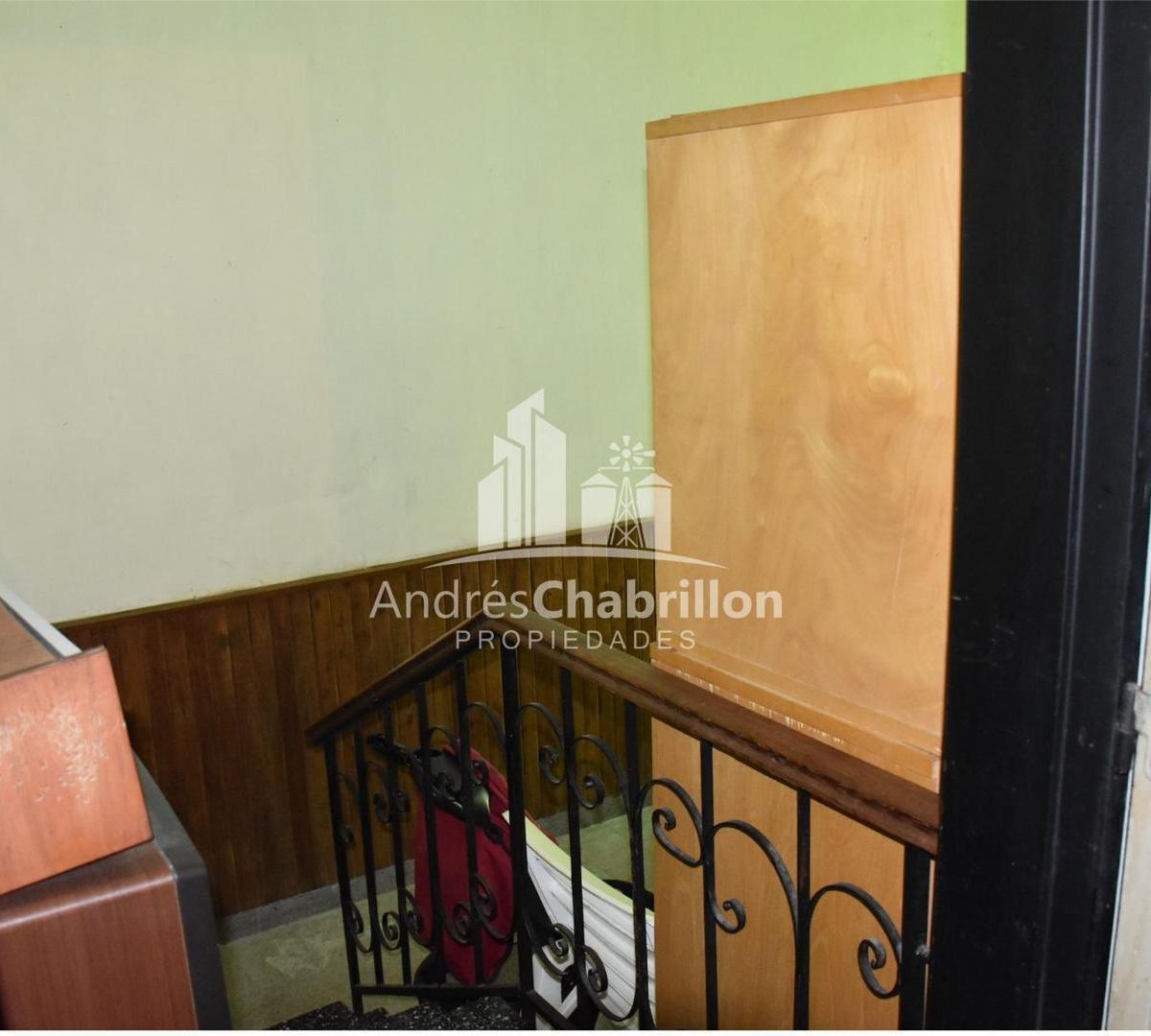 Casa a La Venta con Estilo Antiguo 5