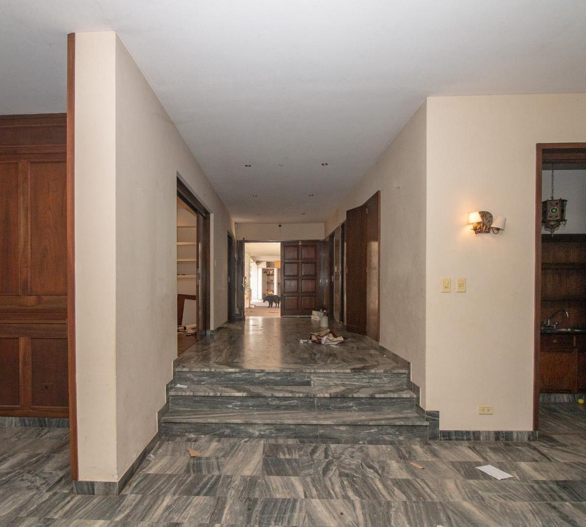 Excepcional Casa en Venta en La Ciudad de Concordia 2