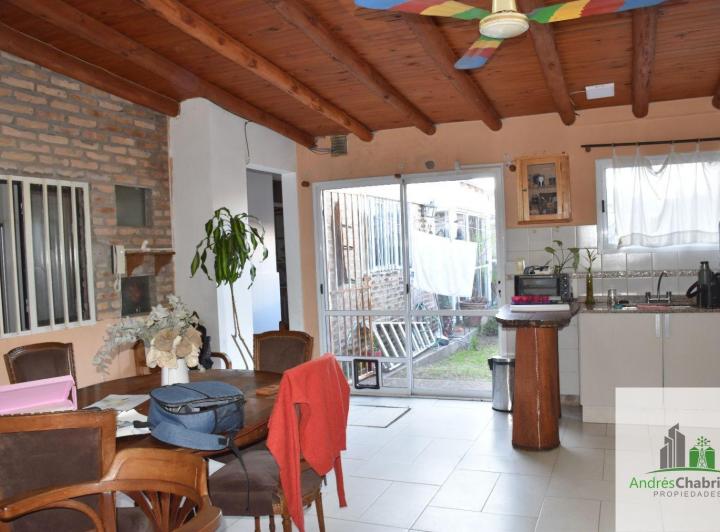 En venta casa con local comercial 4