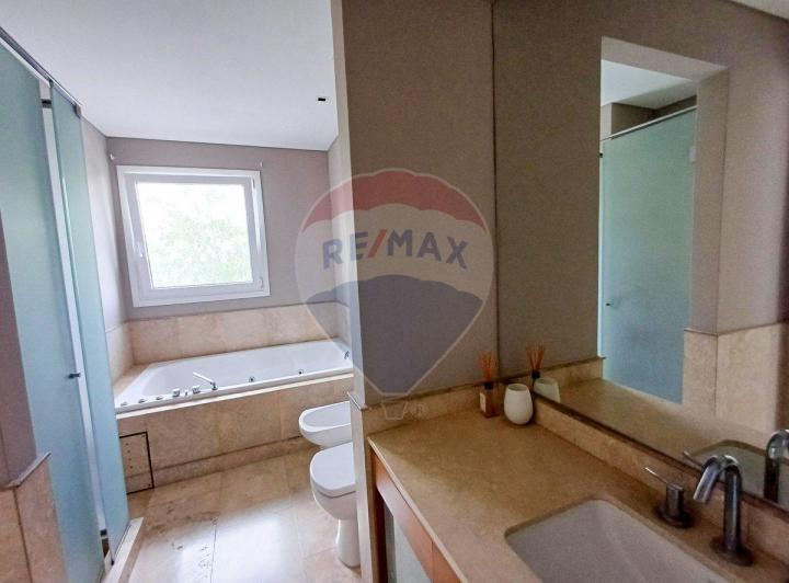 ALQUILER CASA 6 AMB A LA LAGUNA - B° SAN SEBASTIÁN 4