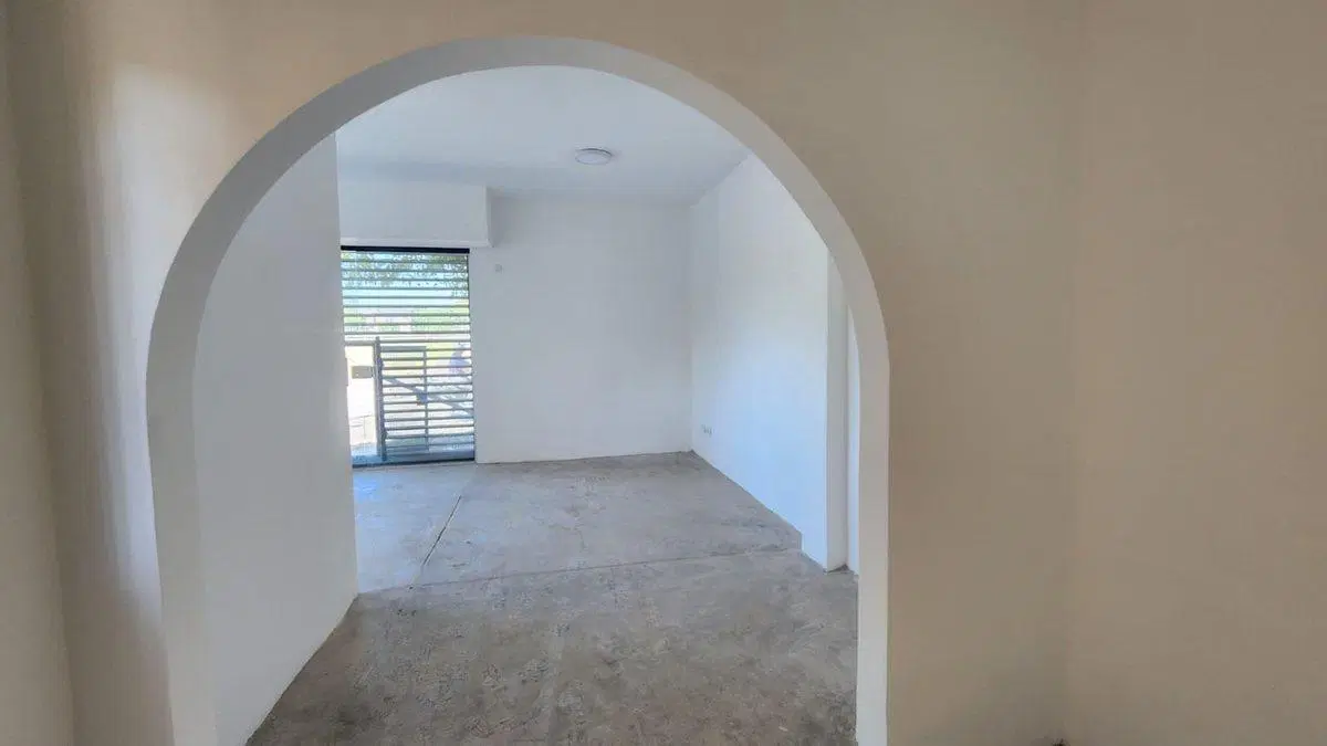 Alquiler Local 30 m2 en Ingeniero Maschwitz 5