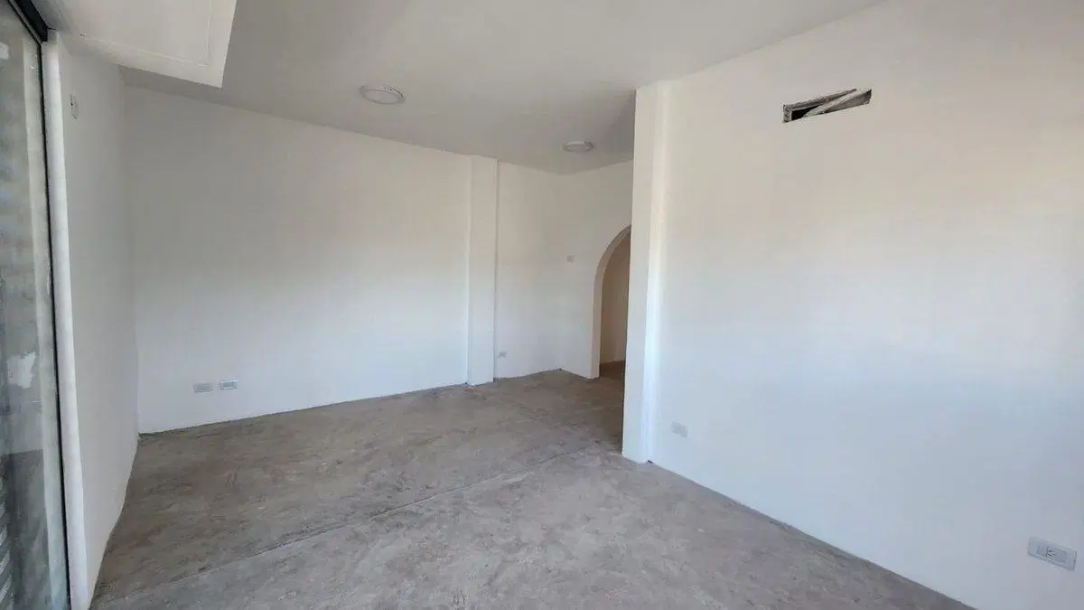 Alquiler Local 30 m2 en Ingeniero Maschwitz 4