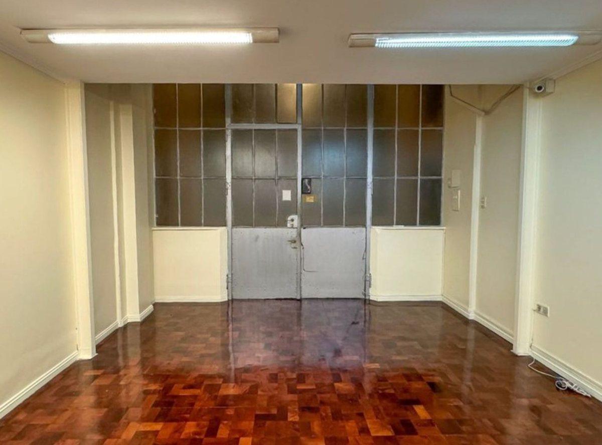 Venta oficina, edificio estilo Francés MICROCENTRO