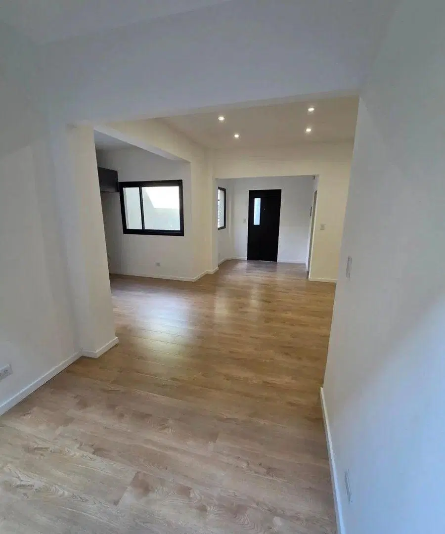 HERMOSA CASA A ESTRENAR MINIMALISTA 3 AMBIENTES 2