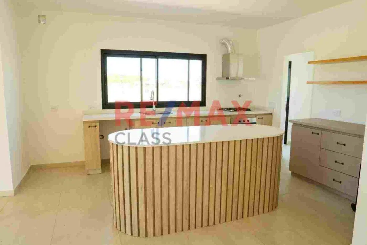 CASA EN VENTA SAN SEBASTIAN 3