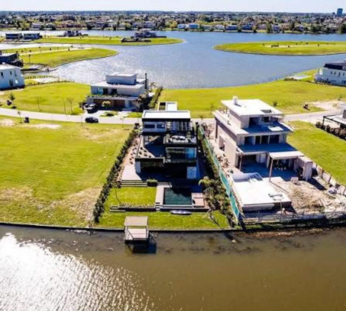 LOTE EN VENTA SILVESTRE NORDELTA AL AGUA FINANCIA 2