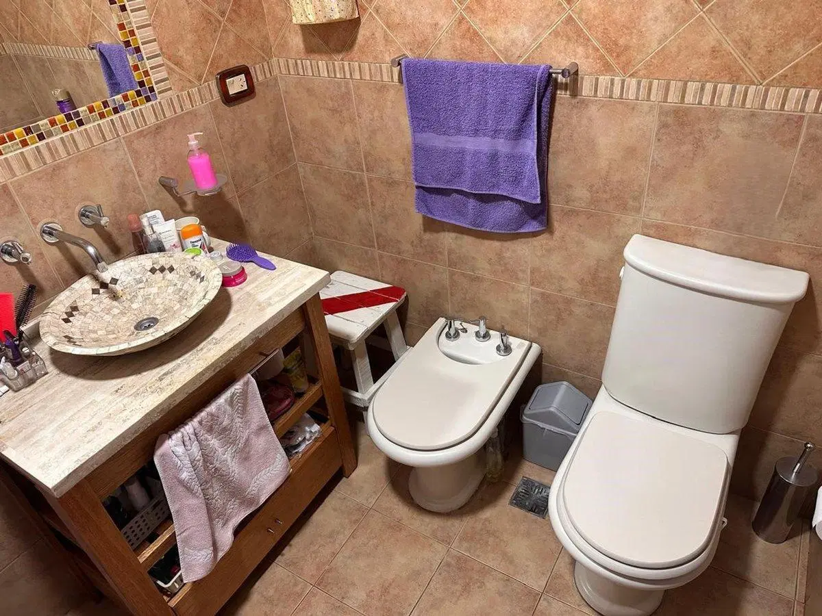 VENTA CASA 4 AMBIENTES CON TERRAZA EN FLORES 5