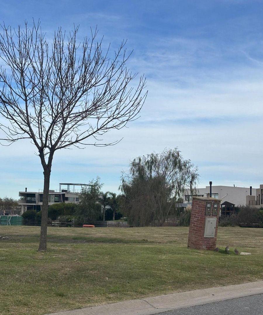 Venta Lote al agua en San Sebastián Area 9