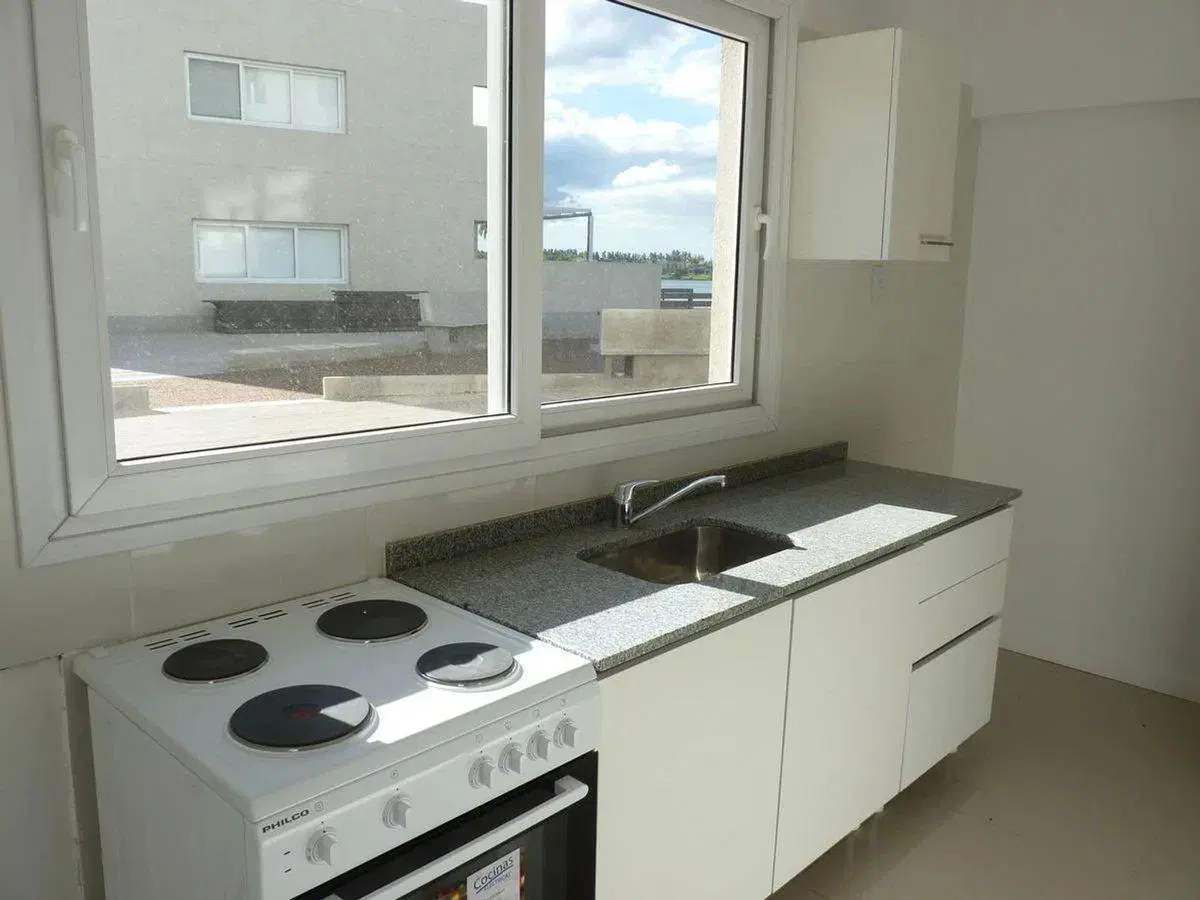 Venta Depto. Con Jardin Al Agua 3 AMB. VILA VELA 3