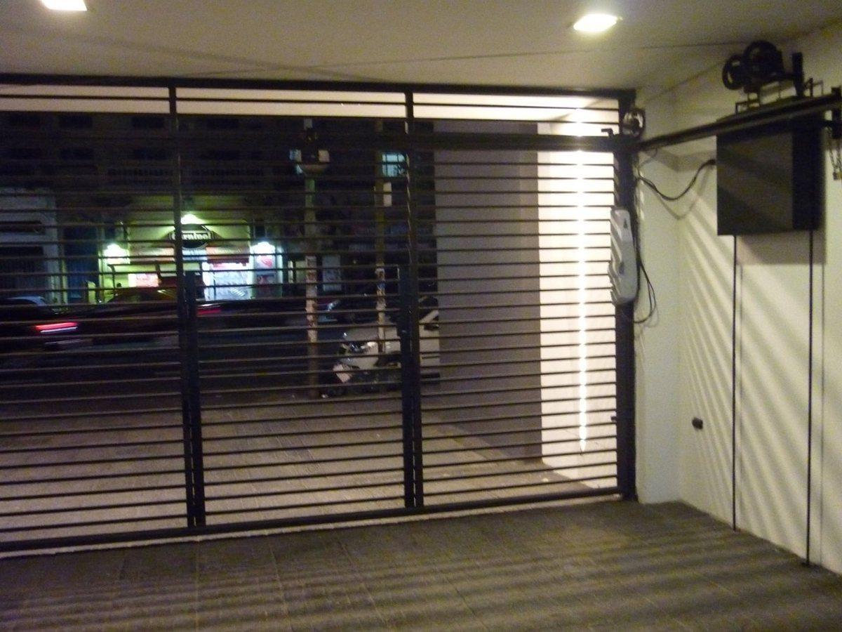 Venta cochera Av.Corrientes 3500 excelente!