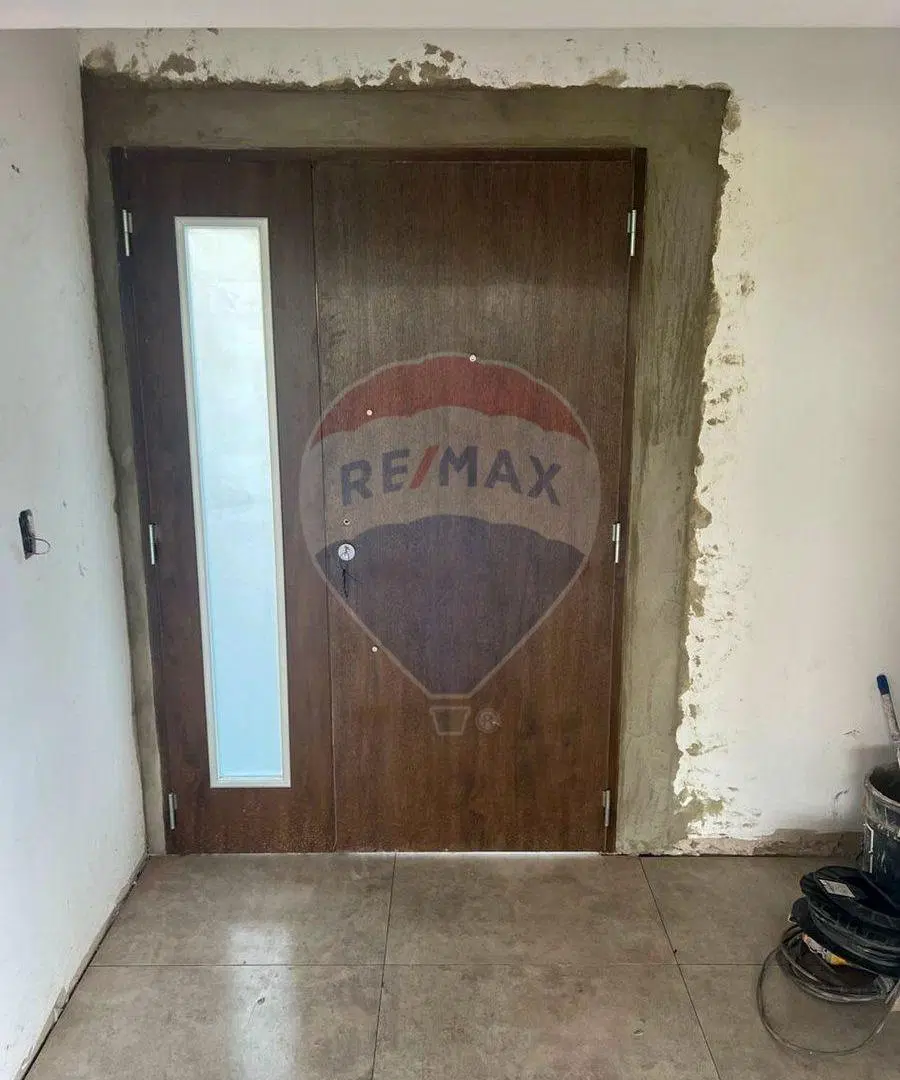 VENTA - CASA 4 AMB. UNA PLANTA - B° SAN SEBASTIÁN 3