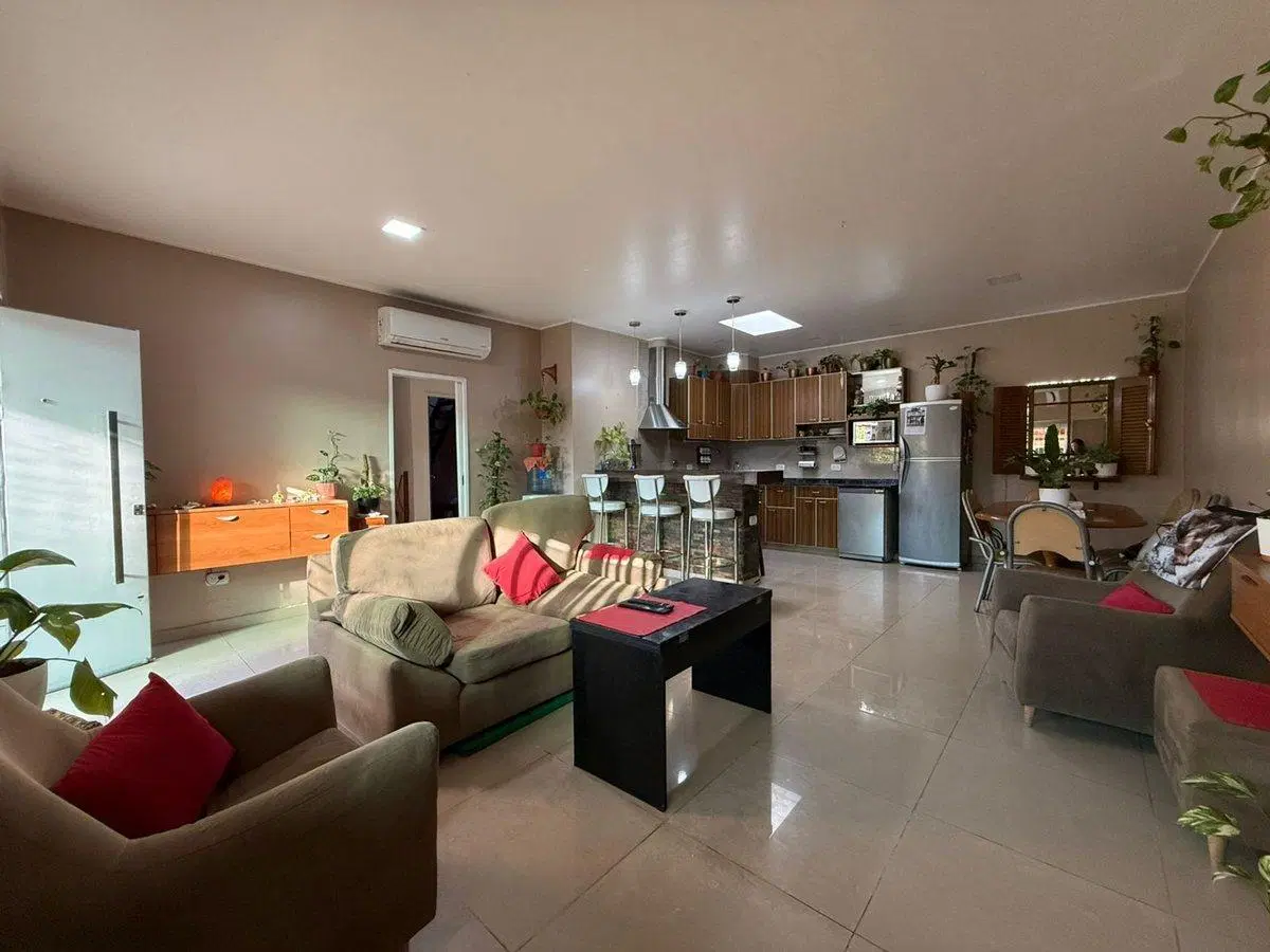 VENTA CASA 4 AMBIENTES TORTUGUITAS APTA CRÉDITO 2