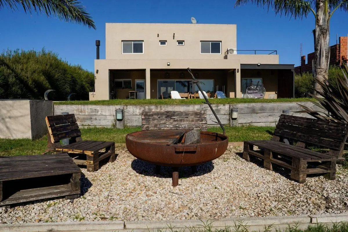 CASA EN VENTA SAN SEBASTIAN 4