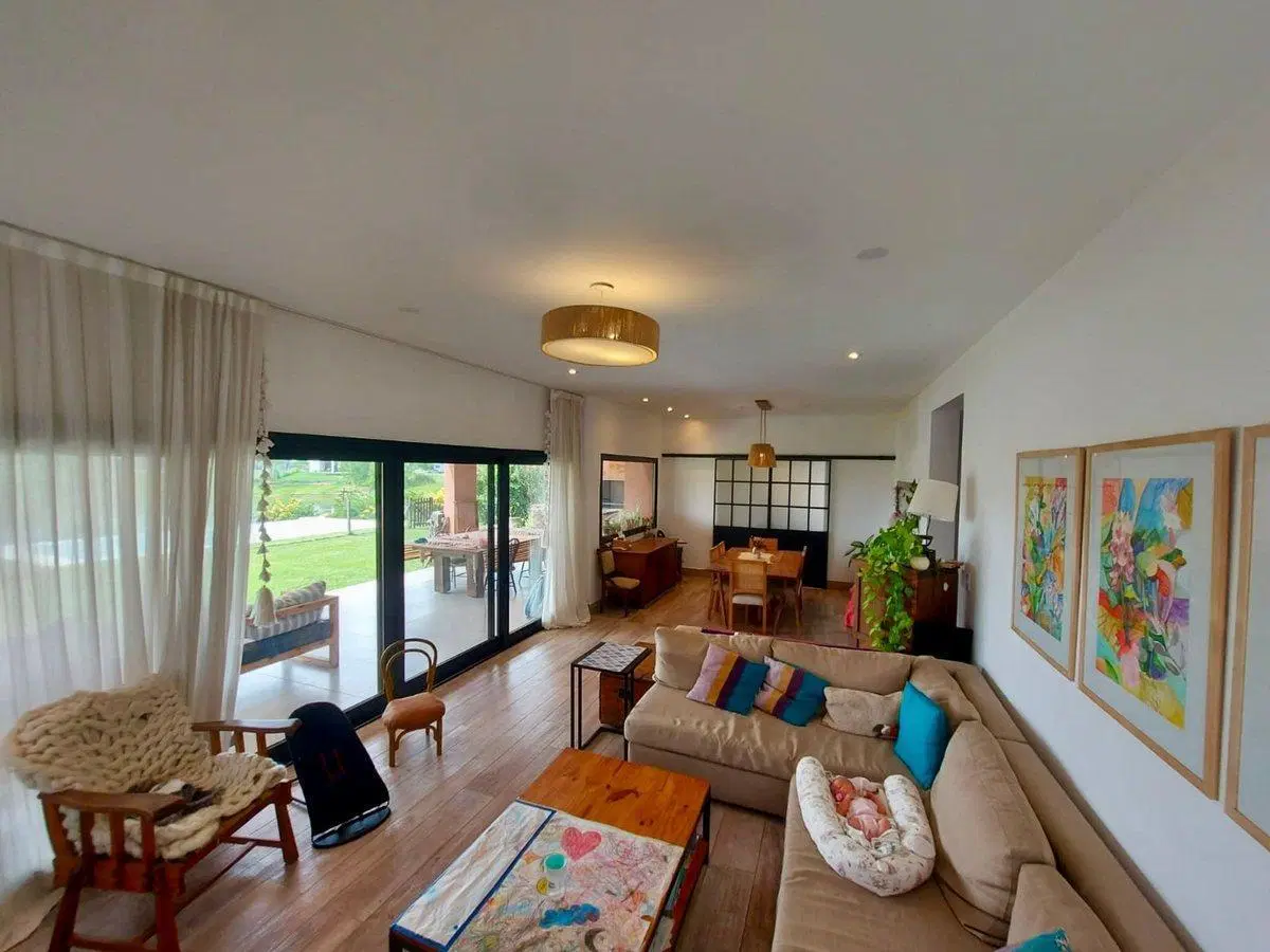 VENTA CASA 7 AMB CANTON NORTE A LA LAGUNA 2