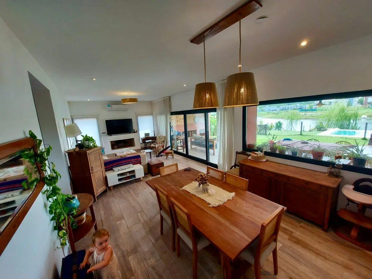 VENTA CASA 7 AMB CANTON NORTE A LA LAGUNA 4
