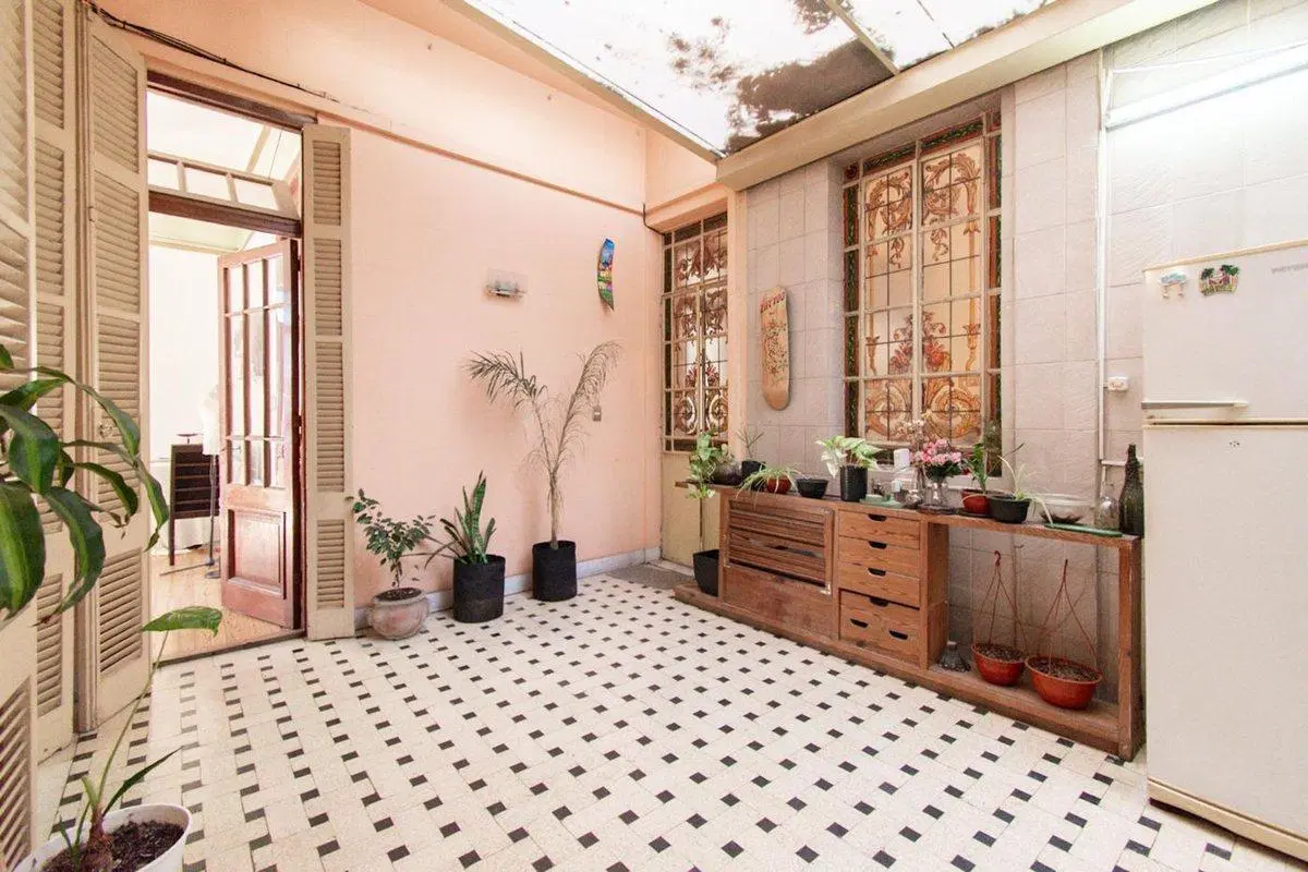 VENTA DEPARTAMENTO 6 AMBIENTES CON PATIO TECHADO 5