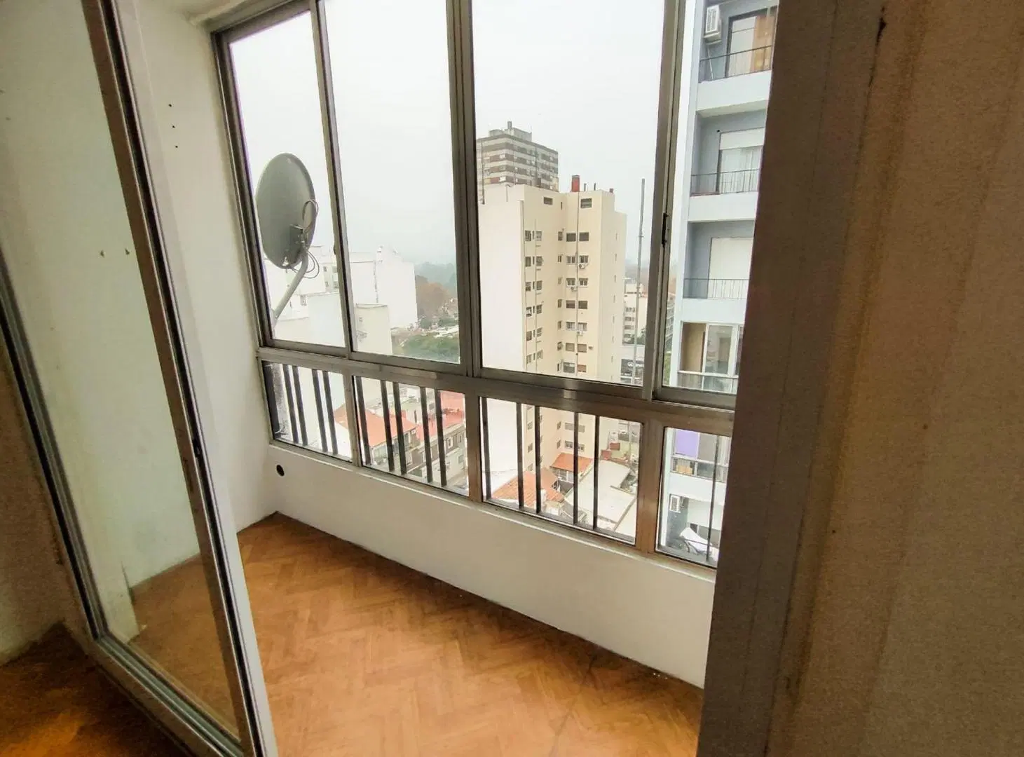 VENTA DEPARTAMENTO 2 AMB AV MAIPU  VICENTE LOPEZ 5