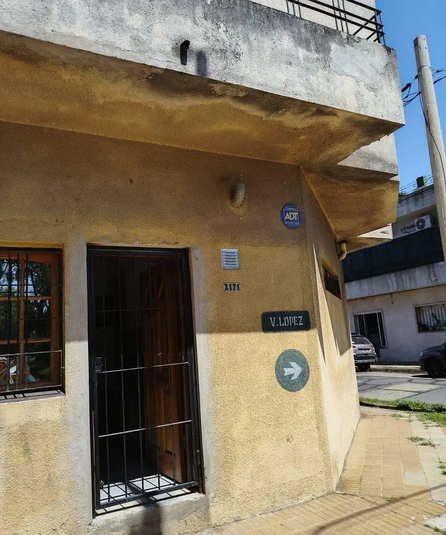 PH al frente 4 amb. reciclado, con patio. 2