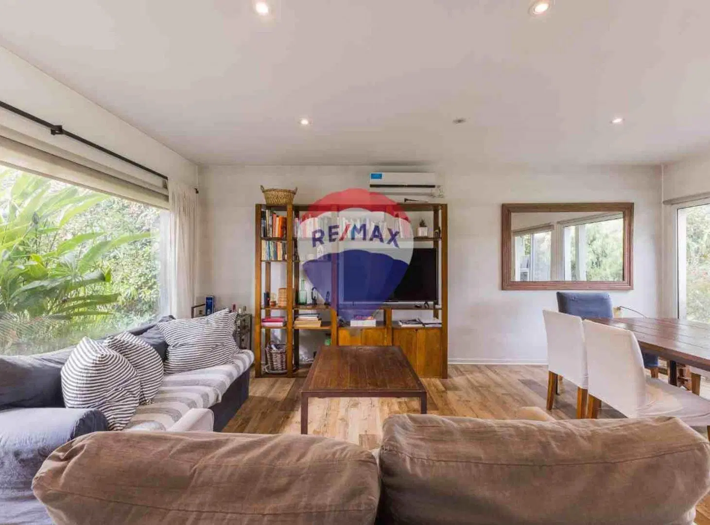 Venta casa 5 ambientes Tigre barrio cerrado pileta 8