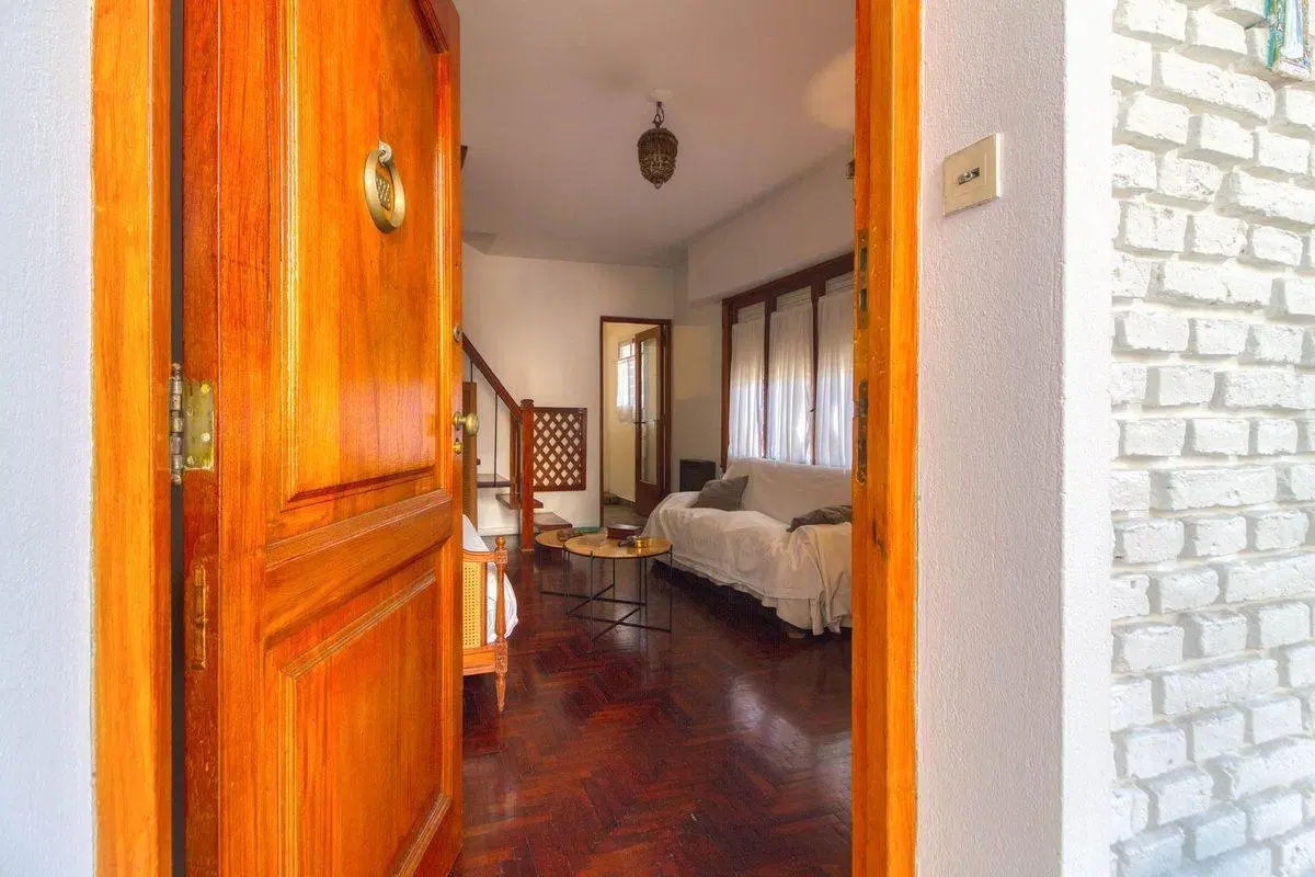 CASA/PH EN VENTA 3 AMB, OLIVOS, VTE LOPEZ C/ PATIO 2