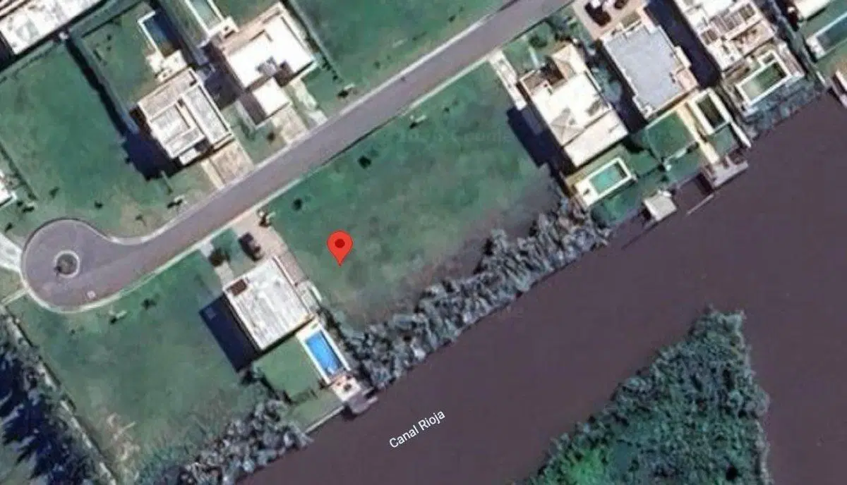Venta LOTE AL RIO AMARRA PROPIA B°Náutico EL CANAL 3