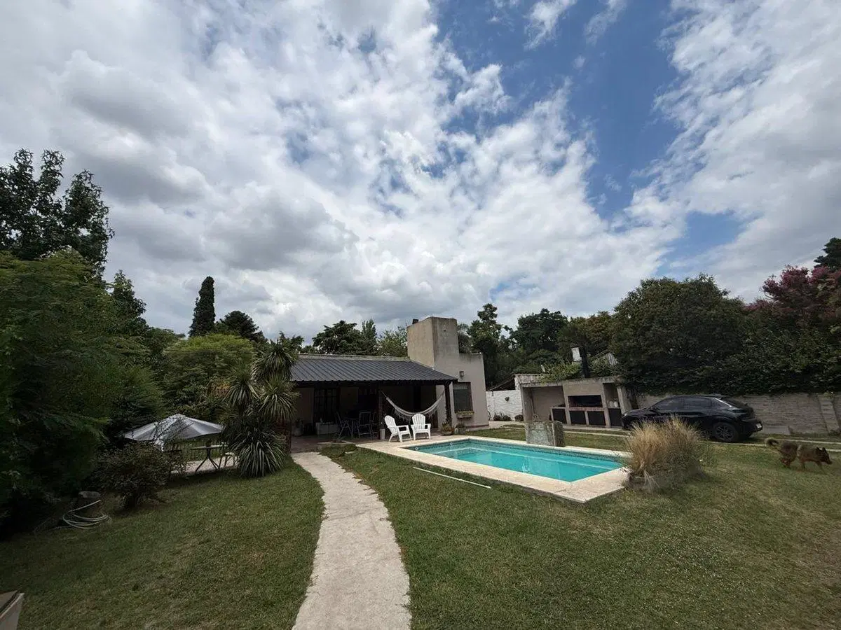 Casa. Benavidez Centro . Zona Quintas ,4 Ambientes 2