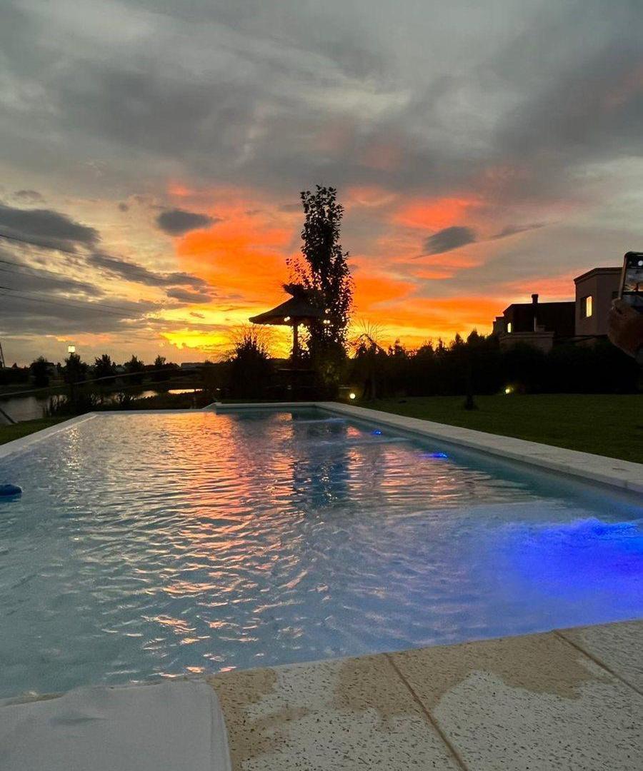 VENTA CASA 5 AMB SAN GABRIEL A LA LAGUNA