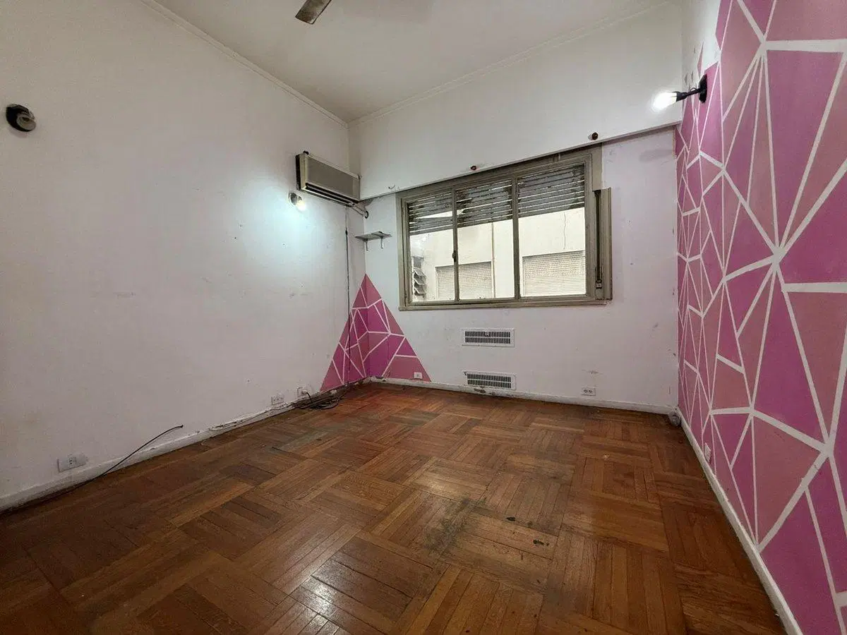 VENTA DEPARTAMENTO A RECICLAR 1° PISO ZONA RETIRO 5