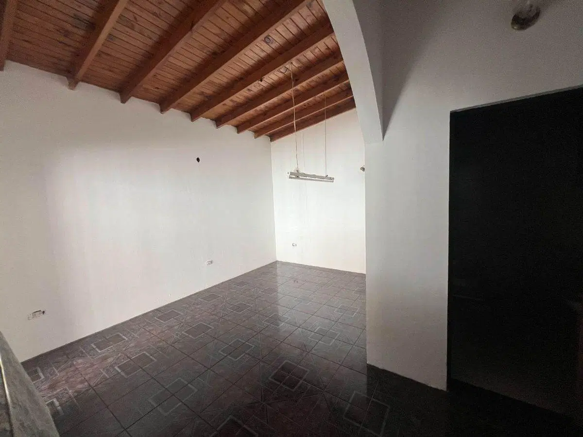 venta casa 4 ambientes loma hermosa 5