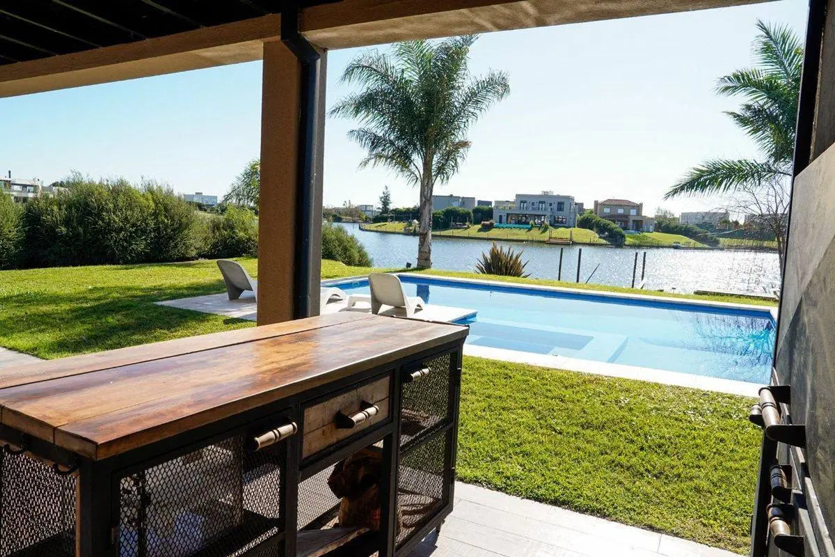 CASA EN VENTA SAN SEBASTIAN 2