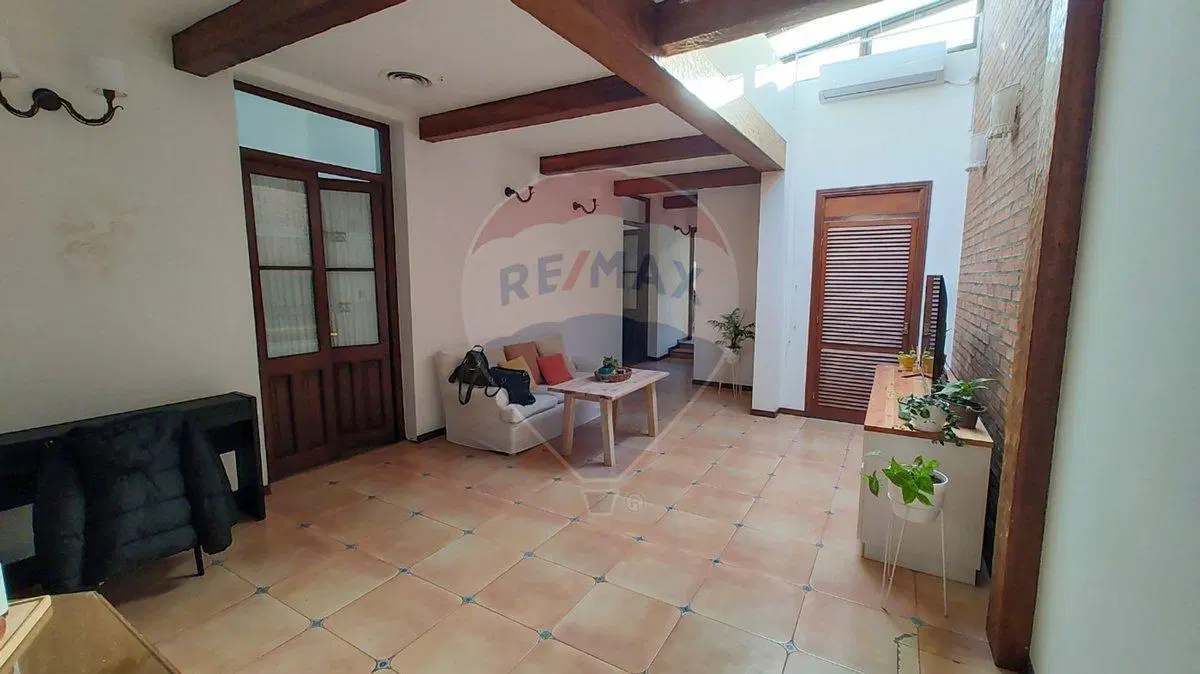 VENTA - CASA 4 AMB CON PISCINA - CAMPANA CENTRO 2