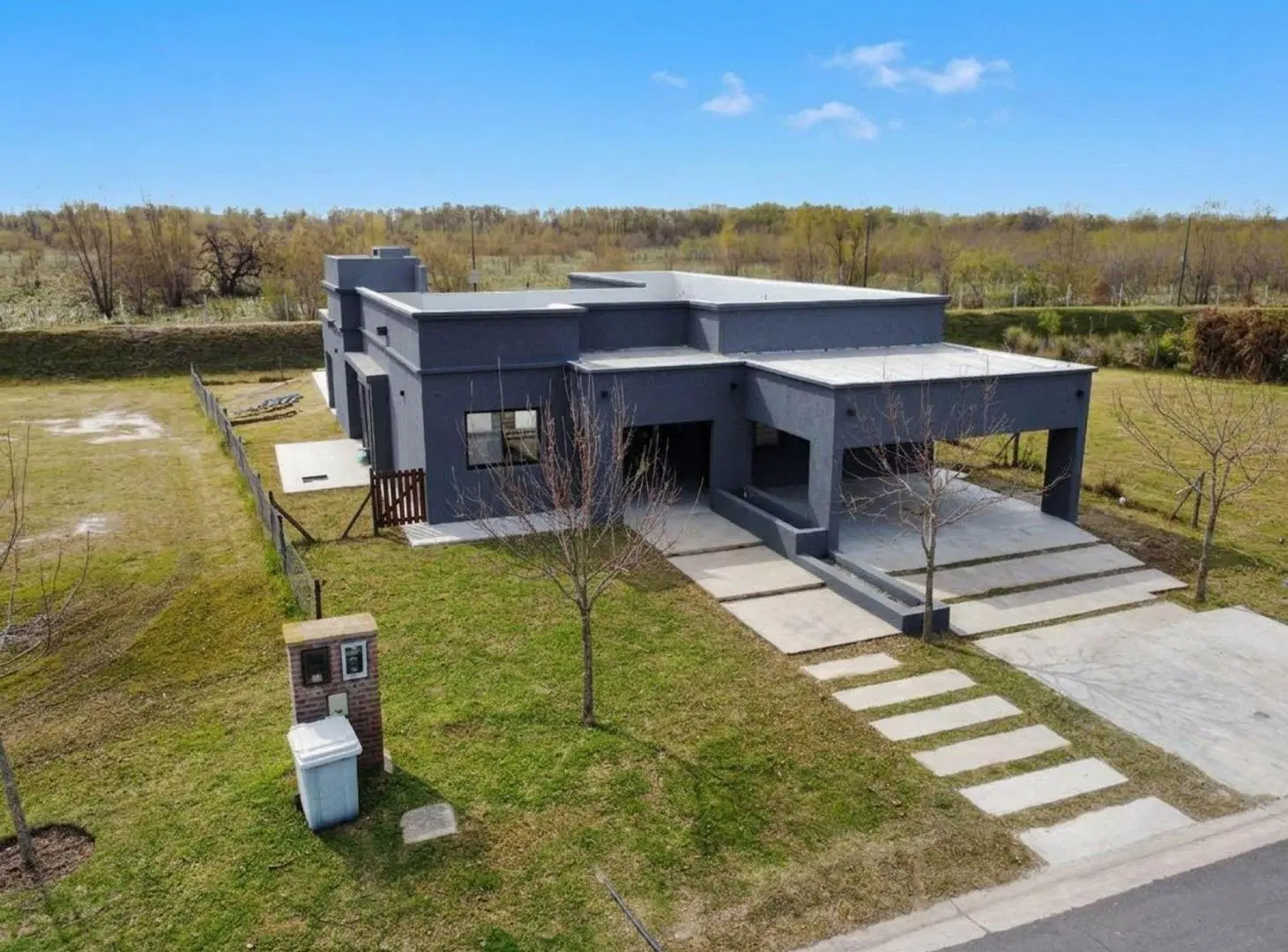Venta Casa a estrenar 4 amb. Orientacion Norte 5