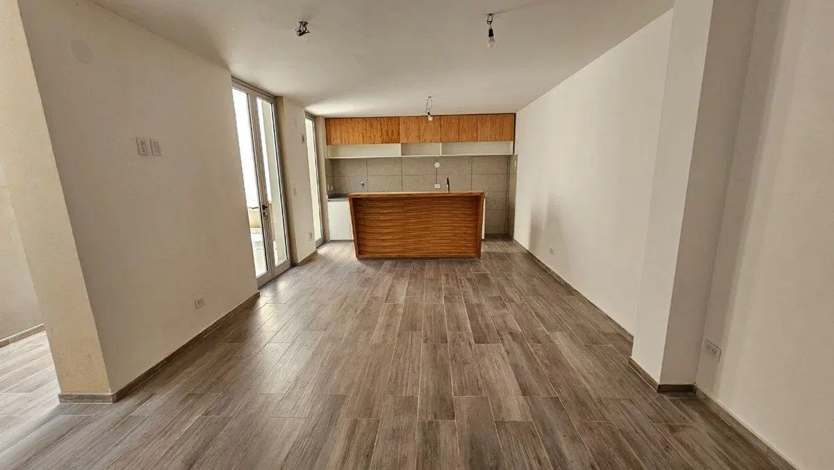 VENTA PH DEPARTAMENTO TIPO CASA BARRIO DE ALMAGRO 5