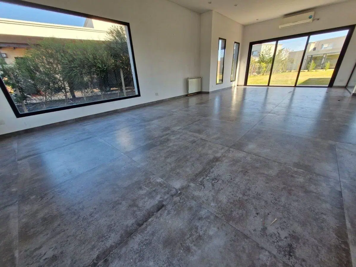 CASA en Venta 4 dormitorios El Canton Puerto 5