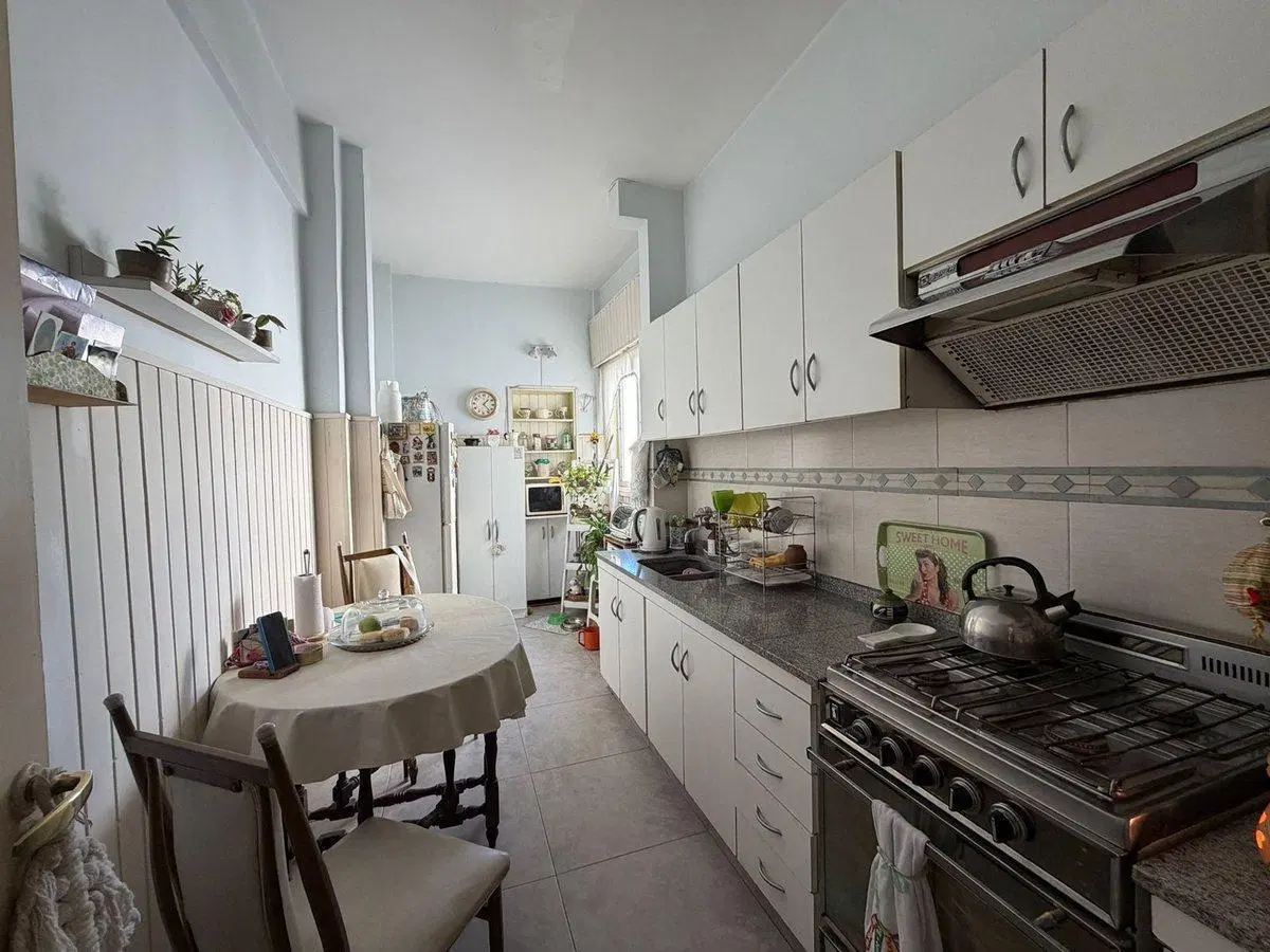 Venta Dpto 4 amb con balcón APTO CRED Villa Lynch 3