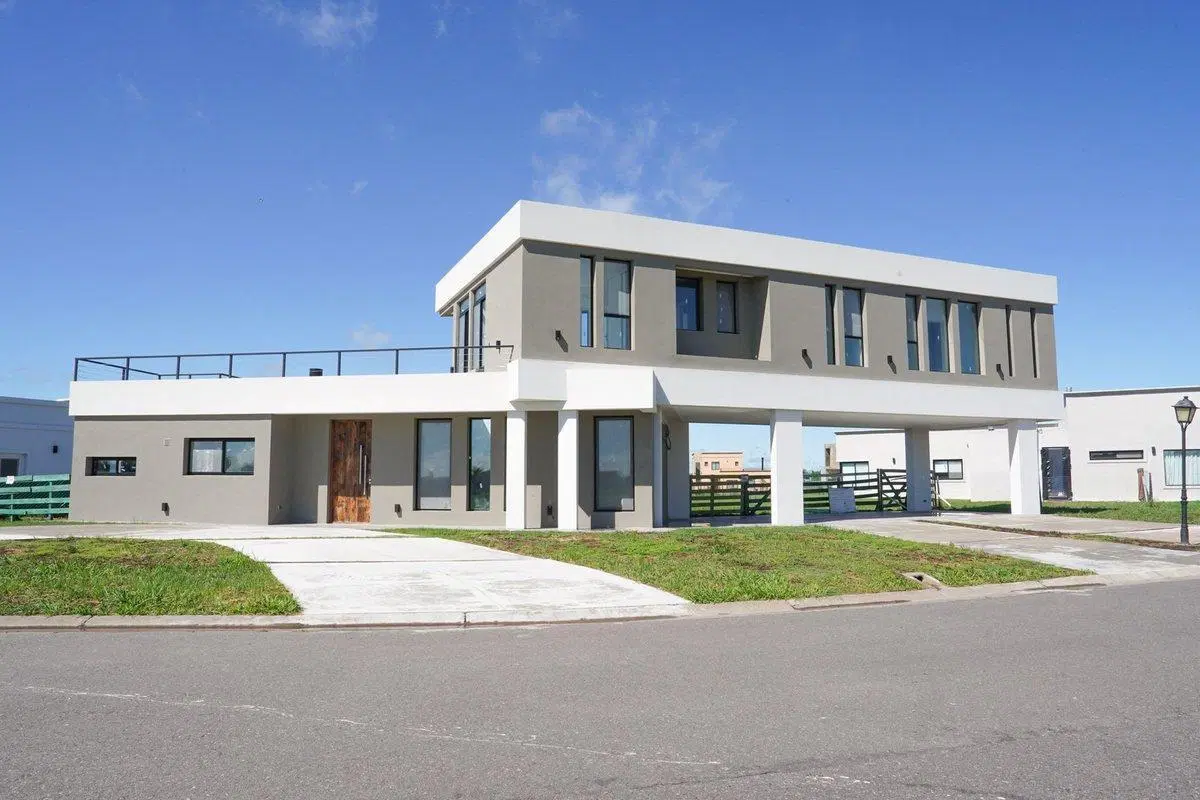 CASA EN VENTA SAN SEBASTIAN 2