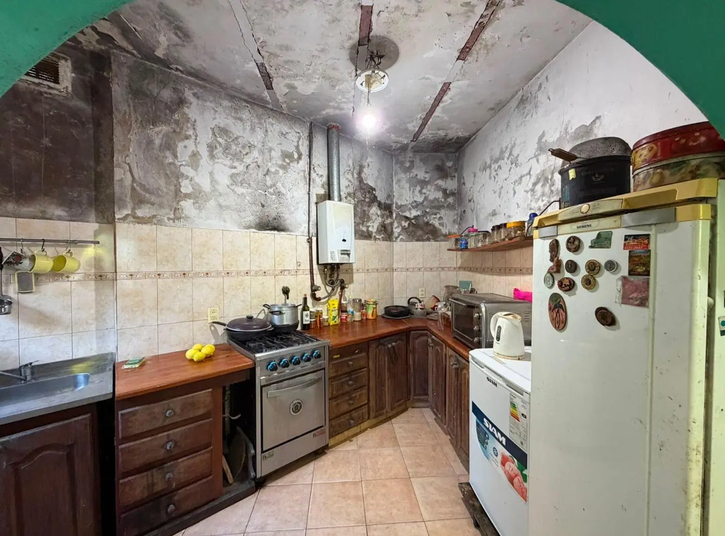 Venta importante Casa a Reciclar Elcano 4900 CABA 5