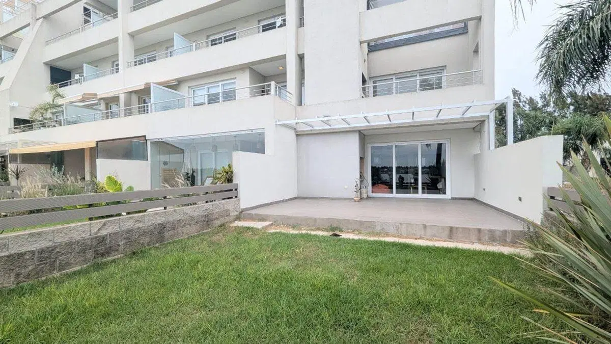 Venta Depto. Con Jardin Al Agua 3 AMB. VILA VELA 3