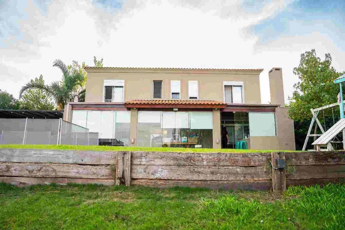 CASA EN VENTA SAN SEBASTIAN 2