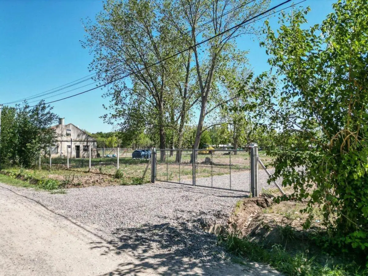Venta Terreno Barrio Benteveo 304,88m2 Loma Verde 4