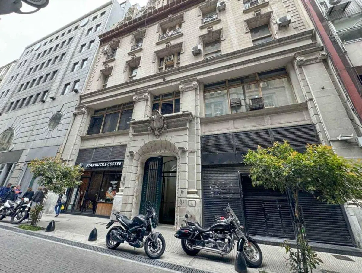Venta oficina, edificio estilo Francés MICROCENTRO 5