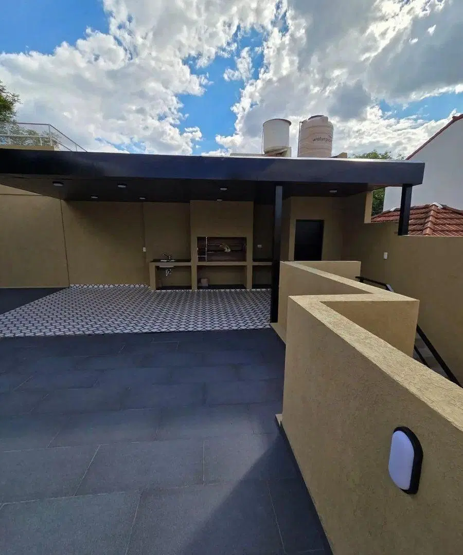 VENTA CASA 3 AMBIENTES  A ESTRRENAR AGRONOMIA 4