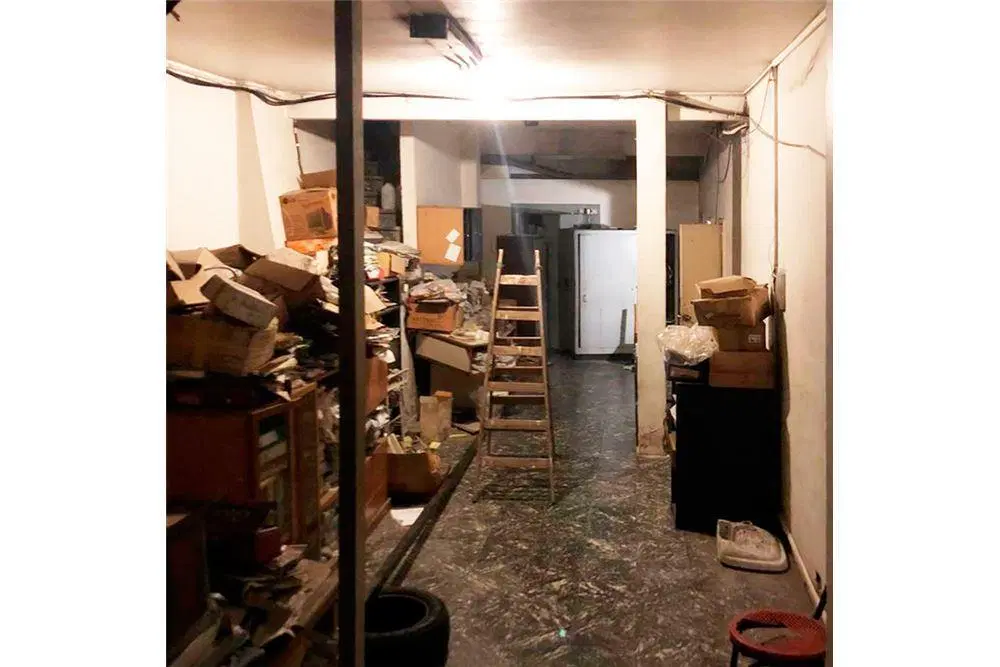 Venta Local comercial en zona Bolsa de Comercio. 2