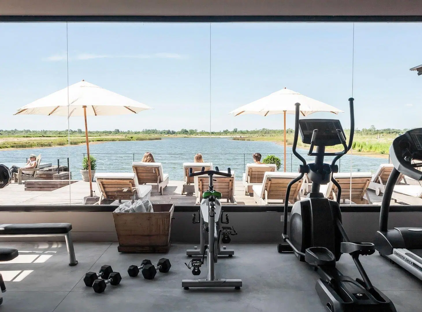 VTA LOTE INT EL NAUDIR 783 m2 ET. 2 FULL AMENITIES 4