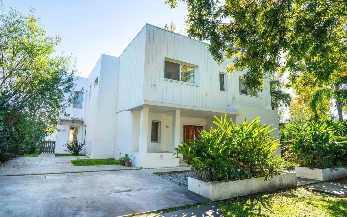 Venta casa 5 amb al Rio Santa Catalina Villanueva 5