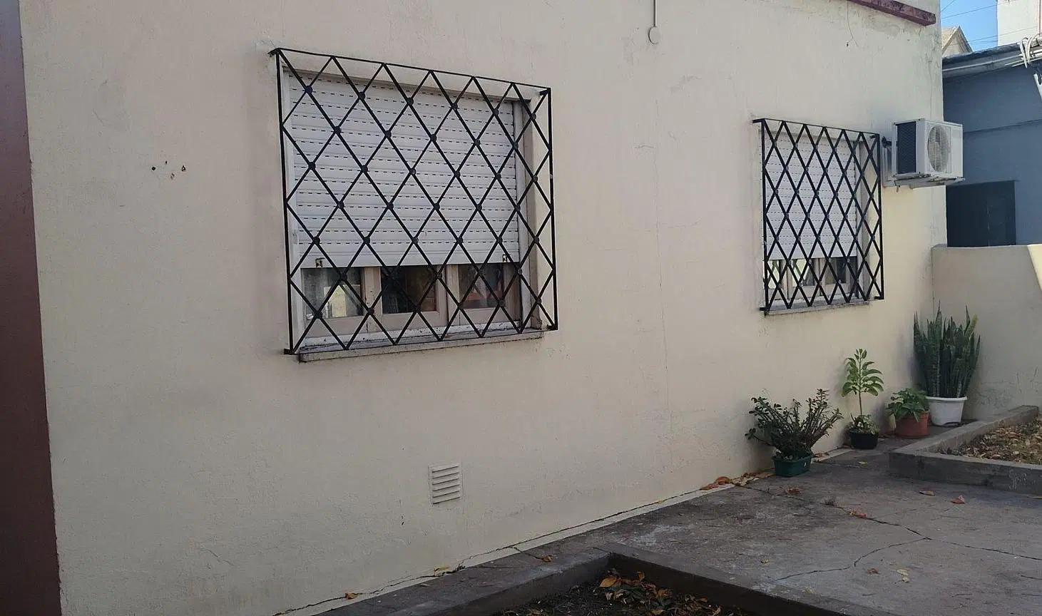 Venta PH al fte 3 amb.c/gge, jardín, patio y terrz 2