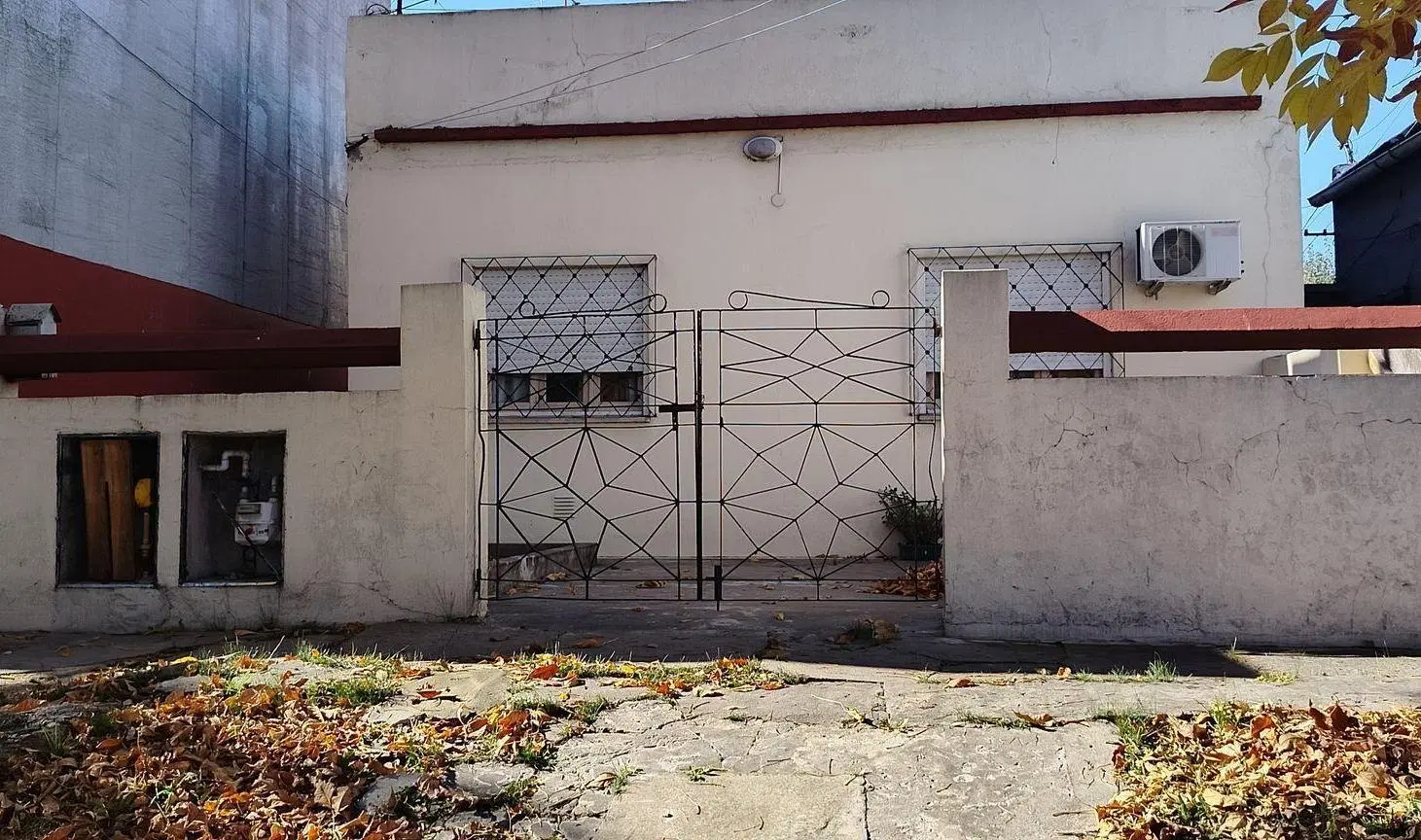 Venta PH al fte 3 amb.c/gge, jardín, patio y terrz 4