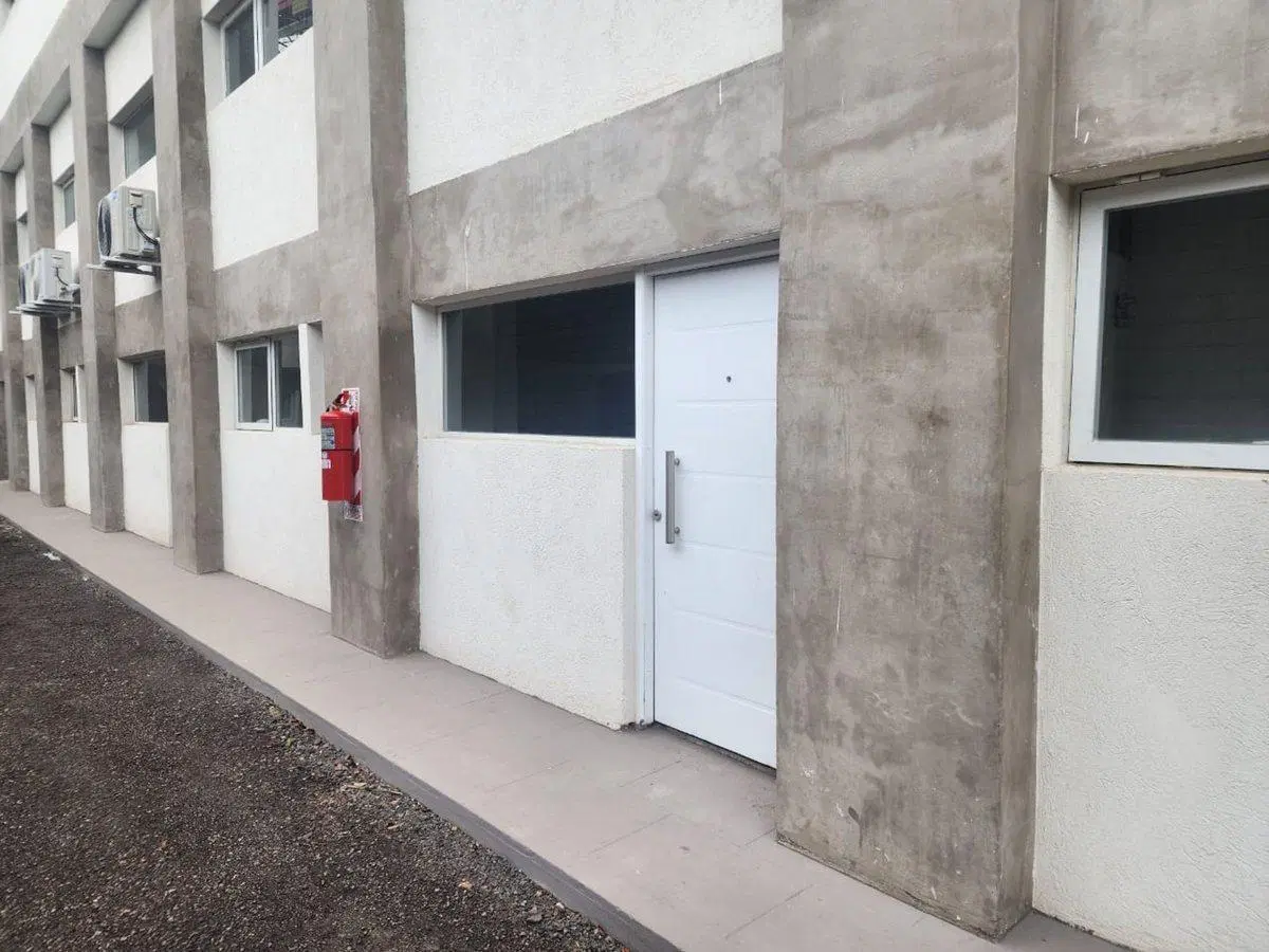 Alquiler Comercial Local a ESTRENAR  Pilar Km 53 4